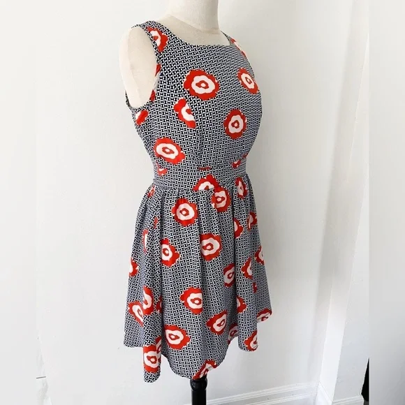 Pinky Retro Floral Cut Out Dress, Size Small, Navy, White, Red - Picture 4 of 11